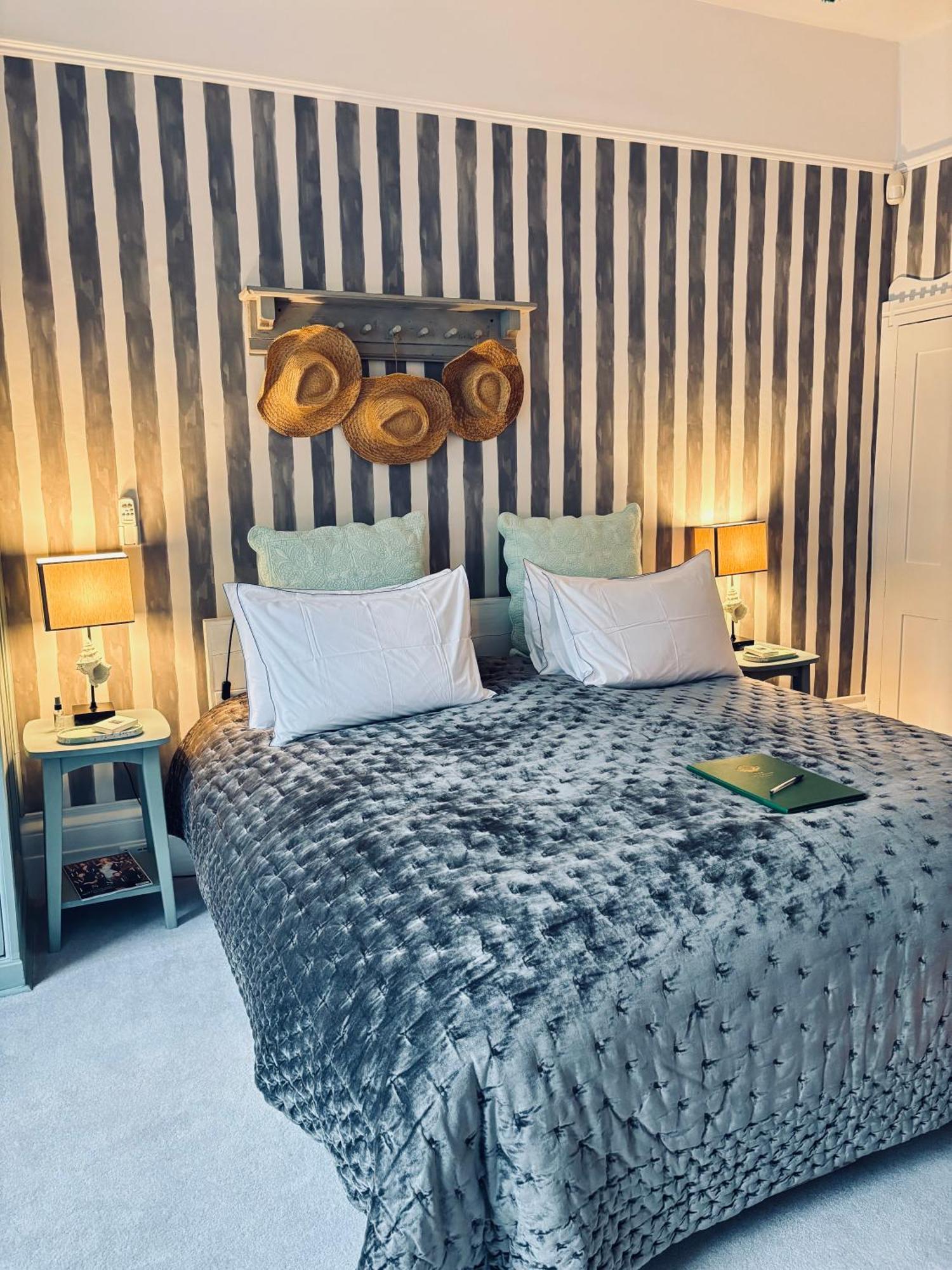 ヘイスティングス The Laindons Bed & Breakfast エクステリア 写真